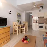 Lovely 1 Bedroom Communal Heated Pool * ロスクリスティアーノス