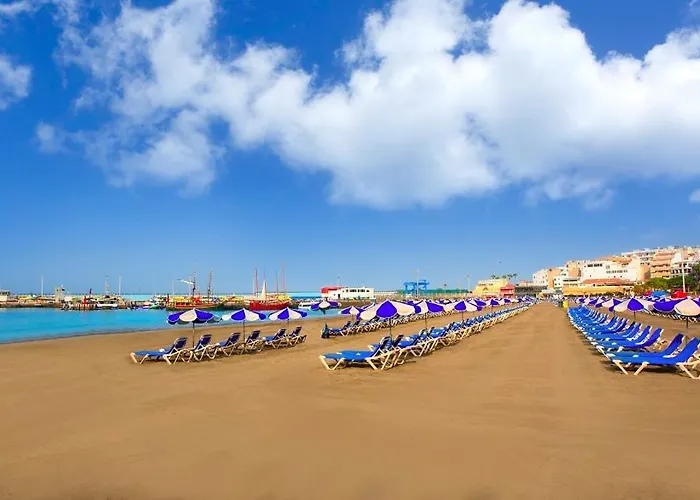 Apartment Lovely 1 Bedroom Communal Heated Pool Los Cristianos (Tenerife)
