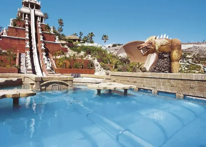 Lovely 1 Bedroom Communal Heated Pool Apartment Los Cristianos (Tenerife)